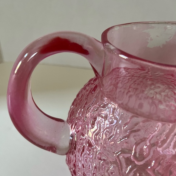 Pink Textured Glass Teleflora Pitcher Flower Vase Vintage 1980’s - Picture 7 of 10